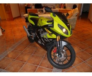 RIEJU rs2 125 pro - verde lima