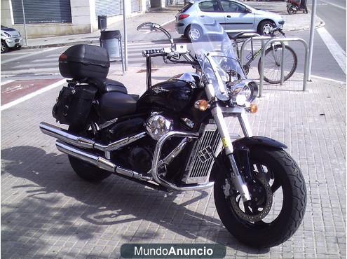 Suzuki Intruder 800