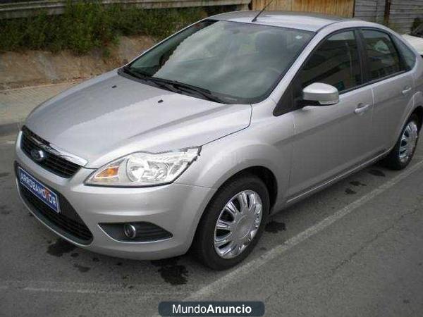 Ford Focus 1.6 Trend CON CLIMA Y TEMPOMA