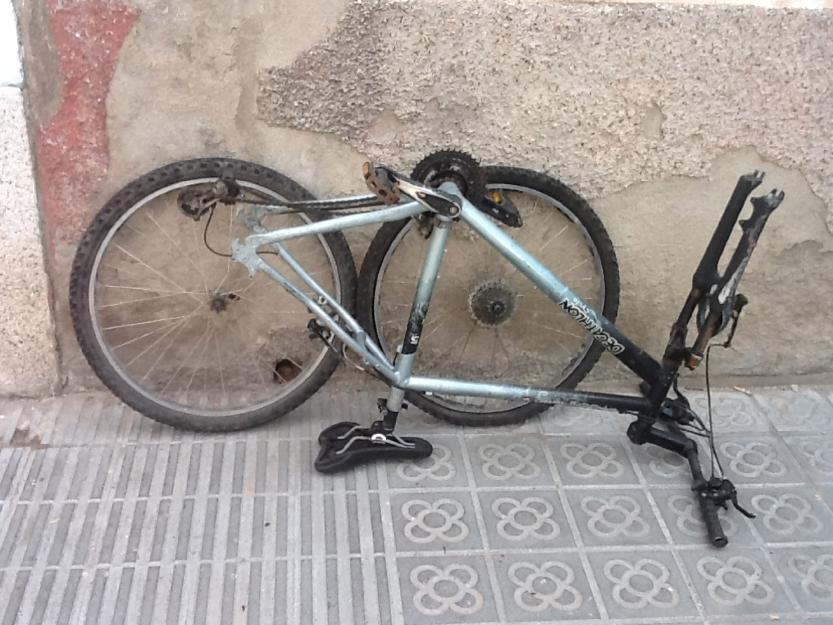 Se vende bicicleta de montaña, Rockrider cuadro de aluminio