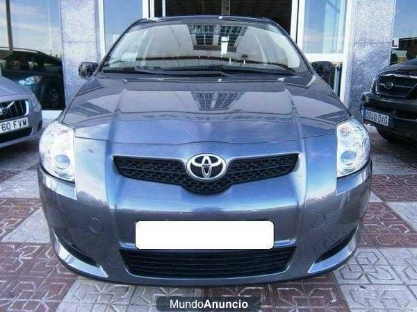 Toyota Auris 1.4I VVT-i.UTILITAR IO.