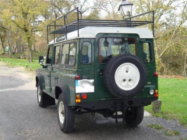 Comprar coche Land Rover Defender Verde '02 en Vitoria