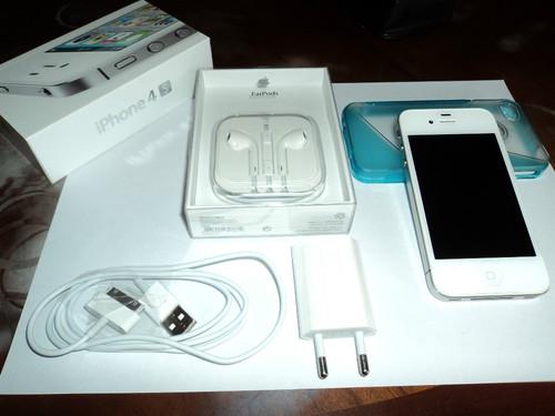 iPhone 4S 16 GB blanco NUEVO + 6 fundas + garantía