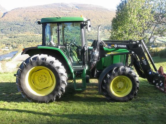 John Deere 6210 SE