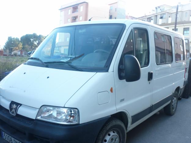 Peugeot boxer 2.2 hdi combi