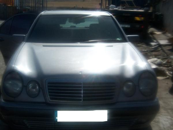 MERCEDES E300.24VDIESEL ELEGANCE FULL EQUIPE 3900  TLF 607251312