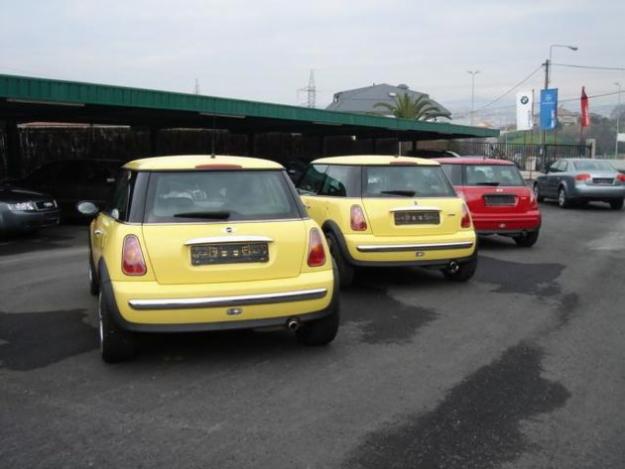 Venta de coche Mini ONE Y COOPER '03 en Pobra Do Caramiñal