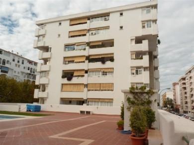 Apartamento con 3 dormitorios se vende en Fuengirola, Costa del Sol