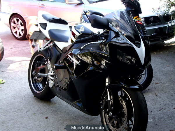 vendo honda cbr 1000rr