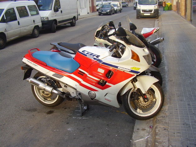 HODA CBR 1000F