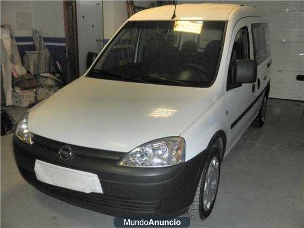 Opel Combo 1.3 CDTI 75 CV Tour Cosmo