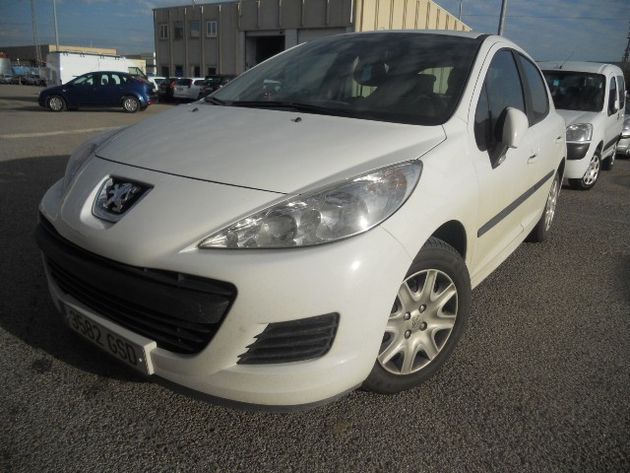 PEUGEOT 207 1.4 HDI CONFORT