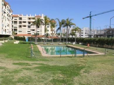 Apartamento con 2 dormitorios se vende en Benalmadena Costa, Costa del Sol