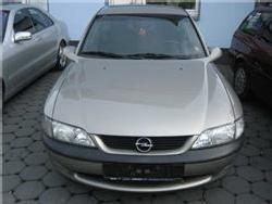 Comprar coche Opel VECTRA 1.7 TD '96 en Madrid