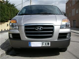 HYUNDAI H1