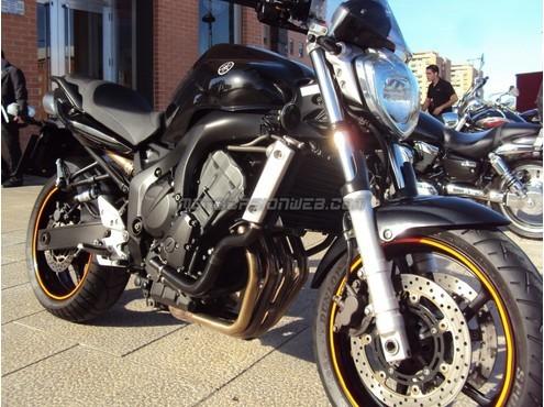 YAMAHA FZ6N