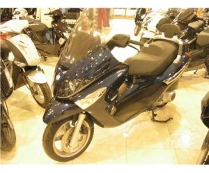 PIAGGIO X EVO 250