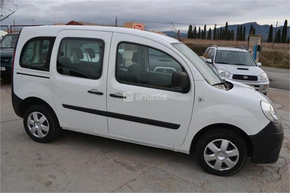 RENAULT Kangoo Combi Authentique 1.5dCi