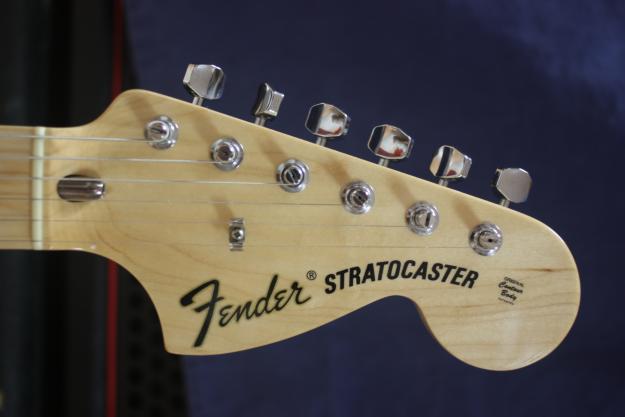 Vendo Fender Stratocaster estilo 1973