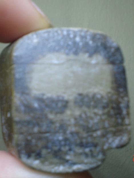 Le interesa a alguien una piedra encontrada por mi en un río de los Carapatos (Ucrania) qu