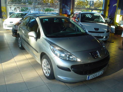 Peugeot 207 1.4 75cv X-Line 3p