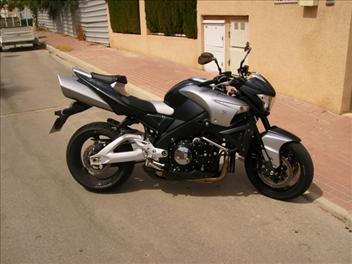 suzuki b-king 1340cc. 183cv. año 2008 - 9000km