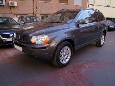 VOLVO XC 90 D5 MOMENTUM AUTOMATICO - Madrid