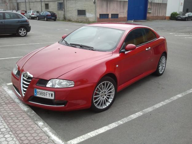 Alfa romeo GT 1.9 JTD Distinctive 150cv.