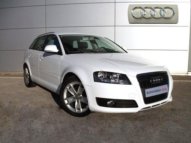 AUDI A3  SPOR. 1.6TDI AMBITION