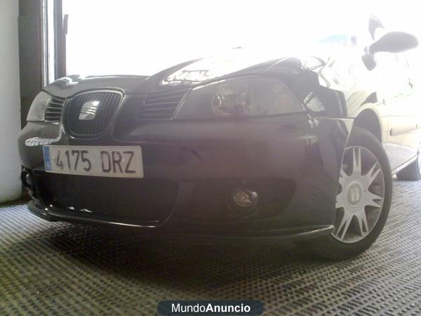 SEAT IBIZA (Perfecto estado) NEGRO METALIZADO