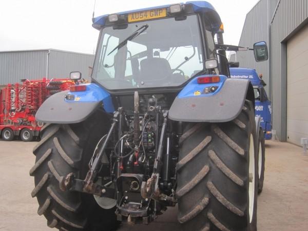 New Holland TM190 Trattore