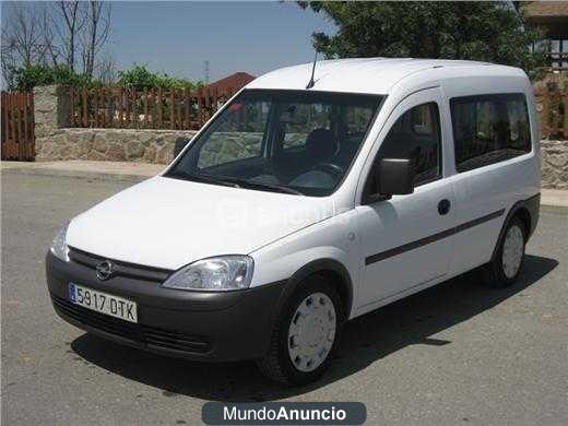 Opel Combo 1.3 CDTI 70 CV Essentia