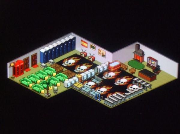 RARES Y FURNIS EN HABBO DE ITALIA