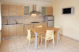 Apartamento : 2/6 personas - riccione  rimini (provincia de)  emilia-romana  italia