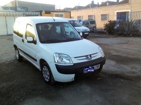 Peugeot Partner 1.6 HDI 75 CV Totem