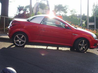 OPEL TIGRA 1.4 SPORT PREMIUM - BARCELONA