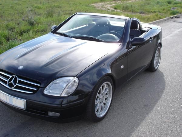 se vende mercedes slk 200