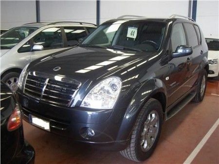 SSANGYONG REXTON 270XVT PREMIUM PROFESIONAL AUT - Guadalajara