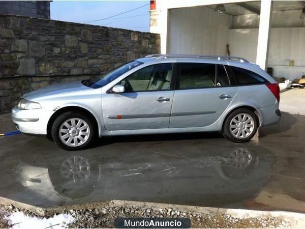 se vende RENAULT LAGUNA break 1.9 Dci en PONTEVEDRA