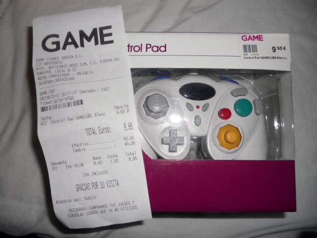 Mando Control Pad para la Wii y Gamecube.