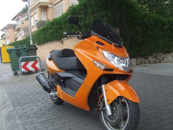 vendo mi kymco xciting 500   naranja focus