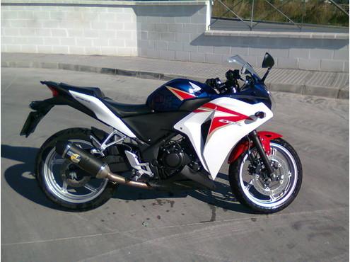 HONDA CBR 250 R 11´