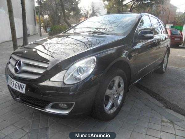 Mercedes-Benz R 350 4 MATIC. 6 PLAZAS. 2009.