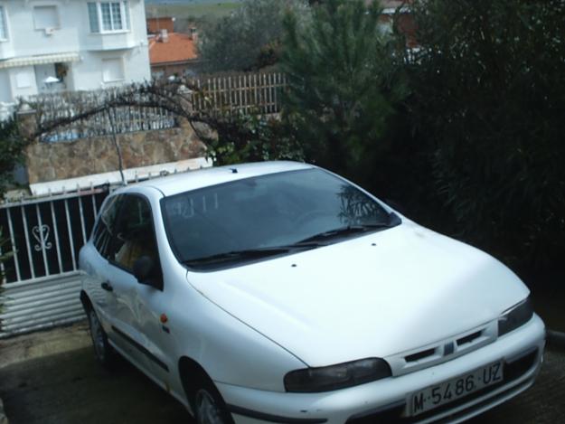 VENDO COCHE FIAT BRAVO AÑO 98. DIESEL 100 C3 TURBO DIESEL INYECCIÓN