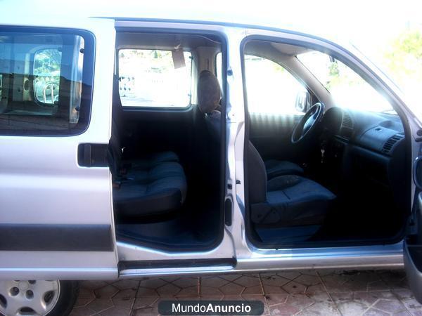 Furgoneta Citroen Berlingo