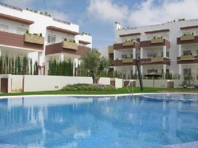 Apartamento con 3 dormitorios se vende en Punta Prima, Costa Blanca