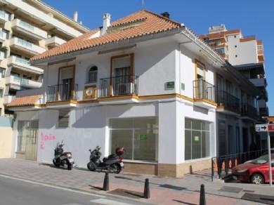 Apartamento con 3 dormitorios se vende en Fuengirola, Costa del Sol