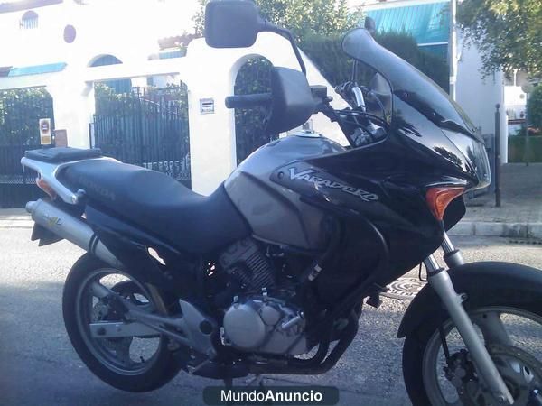 Honda Varadero 125 - Sevilla