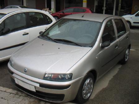 Venta de Fiat Punto 1.2 Dynamique '03 en Fuencarral