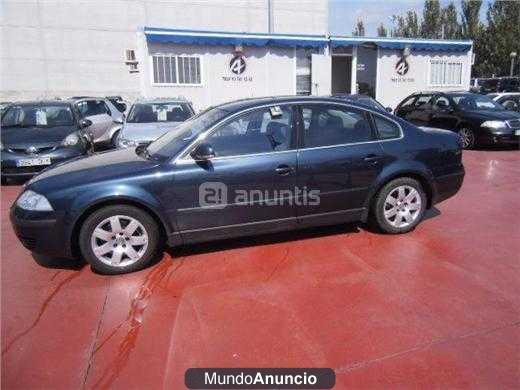 Volkswagen Passat 2.3 V5 Highline 170CV